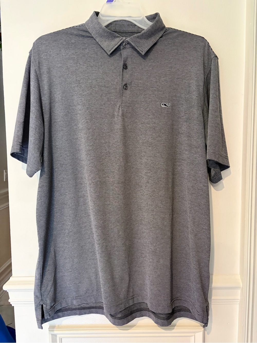 Vineyard Vines On The Go Performance Polo Men’s XL Gray Striped Whale Golf Shirt